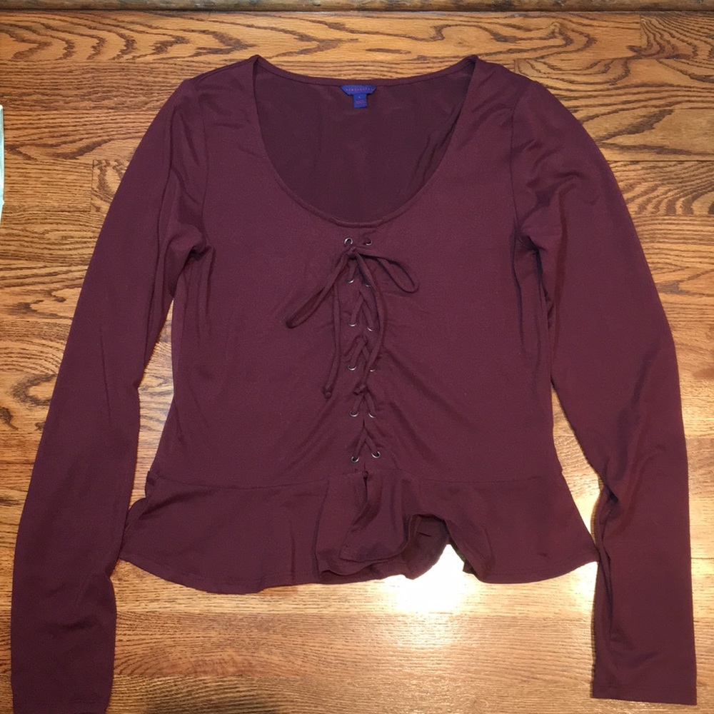 Aeropostale maroon long sleeve tee (size:L)